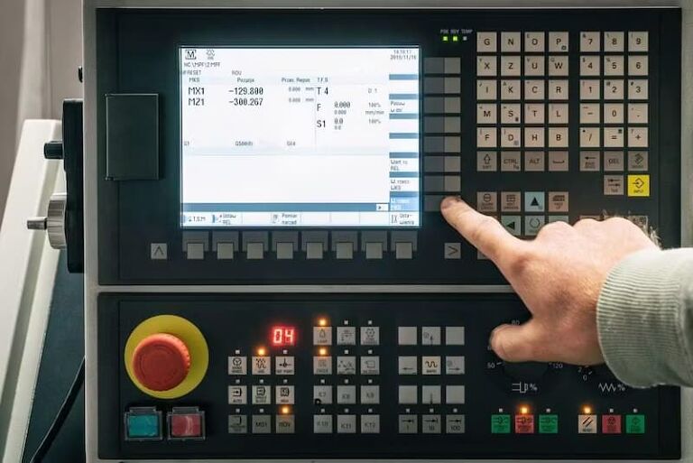 pemrograman cnc