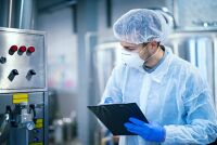 Pentingnya Menerapkan Quality Control di Industri Manufaktur