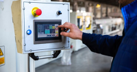 Penerapan Monitoring Digital pada Panel Kontrol Motor untuk Predictive Maintenance