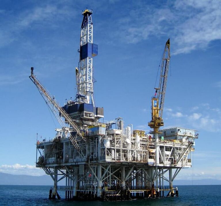 Offshore Oil Rig. Буровая вышка. Нефтяная вышка. Буровая вышка нефтяная. Fixed platform