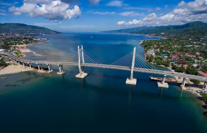 Jembatan Merah Putih