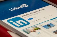 Bisakah Kita Sukses Tanpa Memiliki Akun Profil di LinkedIn?