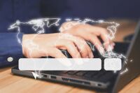 Tantangan dalam Membangun Website Global