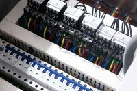 Pengertian Fuse Serta Cara Mengukur Sekring/Fuse Dengan Multimeter Digital